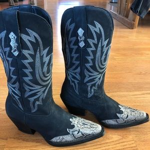 Nomad cowboy boots